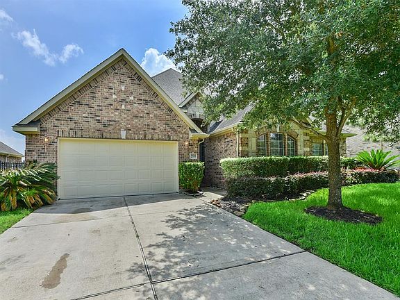 3rd image of 25539 Canyon Crossing Dr