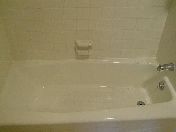5th image of 249 N Euclid Ave APT 304