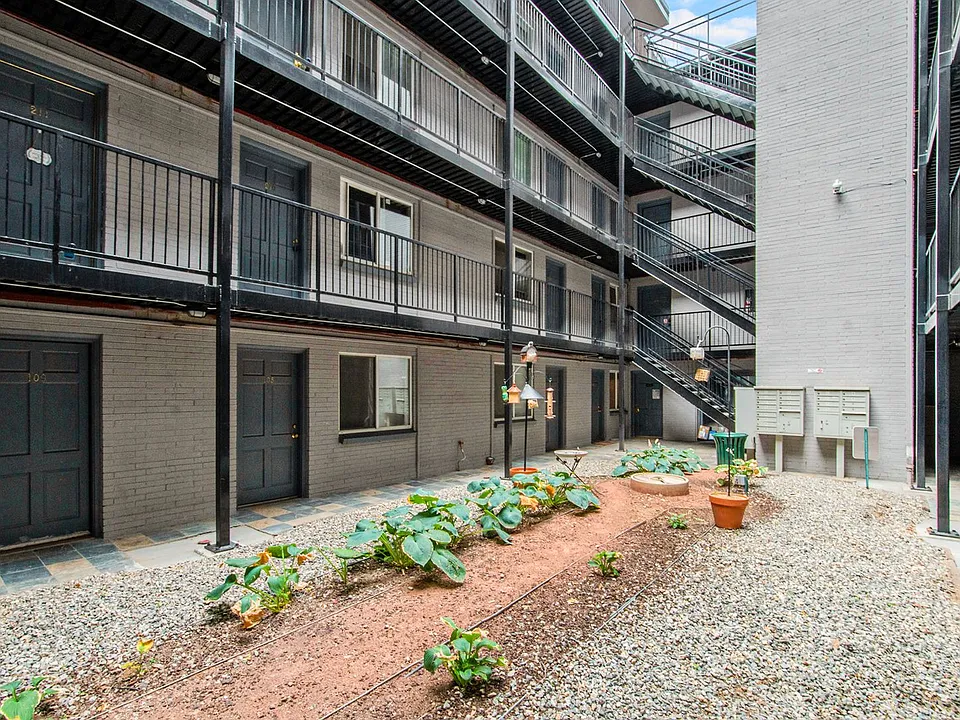 336 N Grant St #101