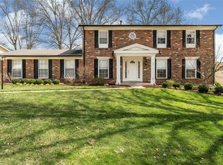 12 Cool Meadows Dr, Ballwin, MO