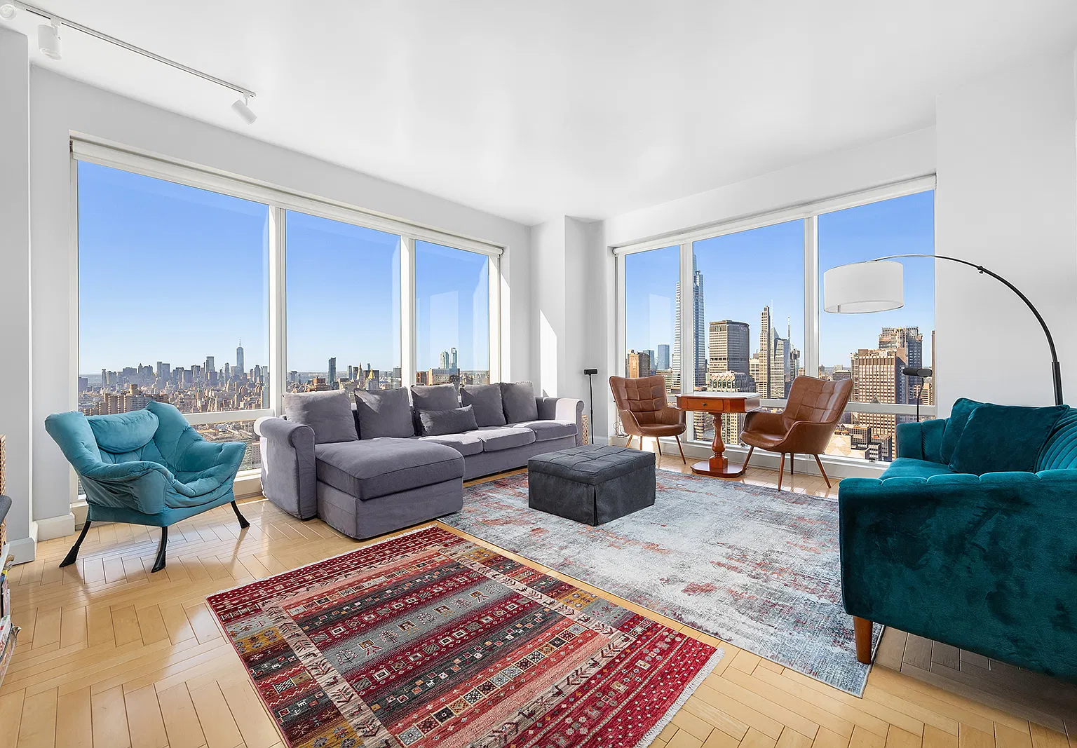 845 United Nations Plaza — Photo 1