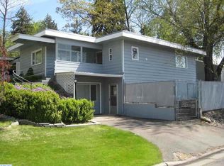 105 SE Derby St, Pullman, WA 99163