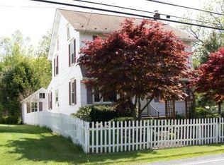 4554 Best Station Rd, Slatington, PA 18080