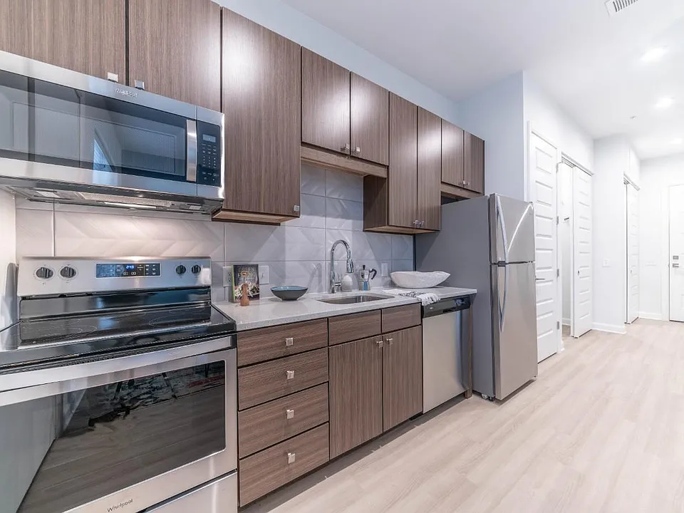 Quinn Apartments