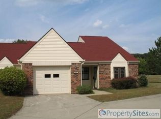 5462 Happy Holw, Indianapolis, IN 46268