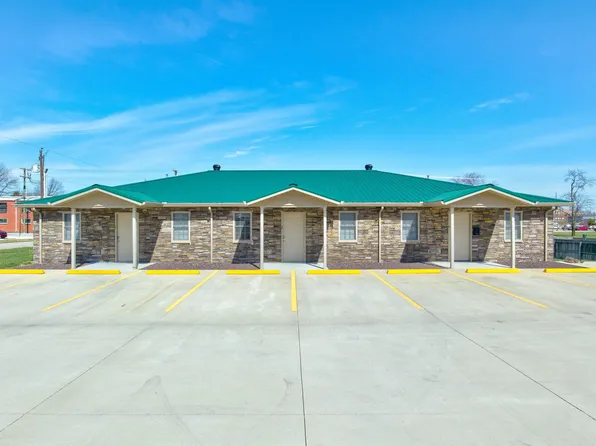 109 S Washington St, Dale, IN 47523