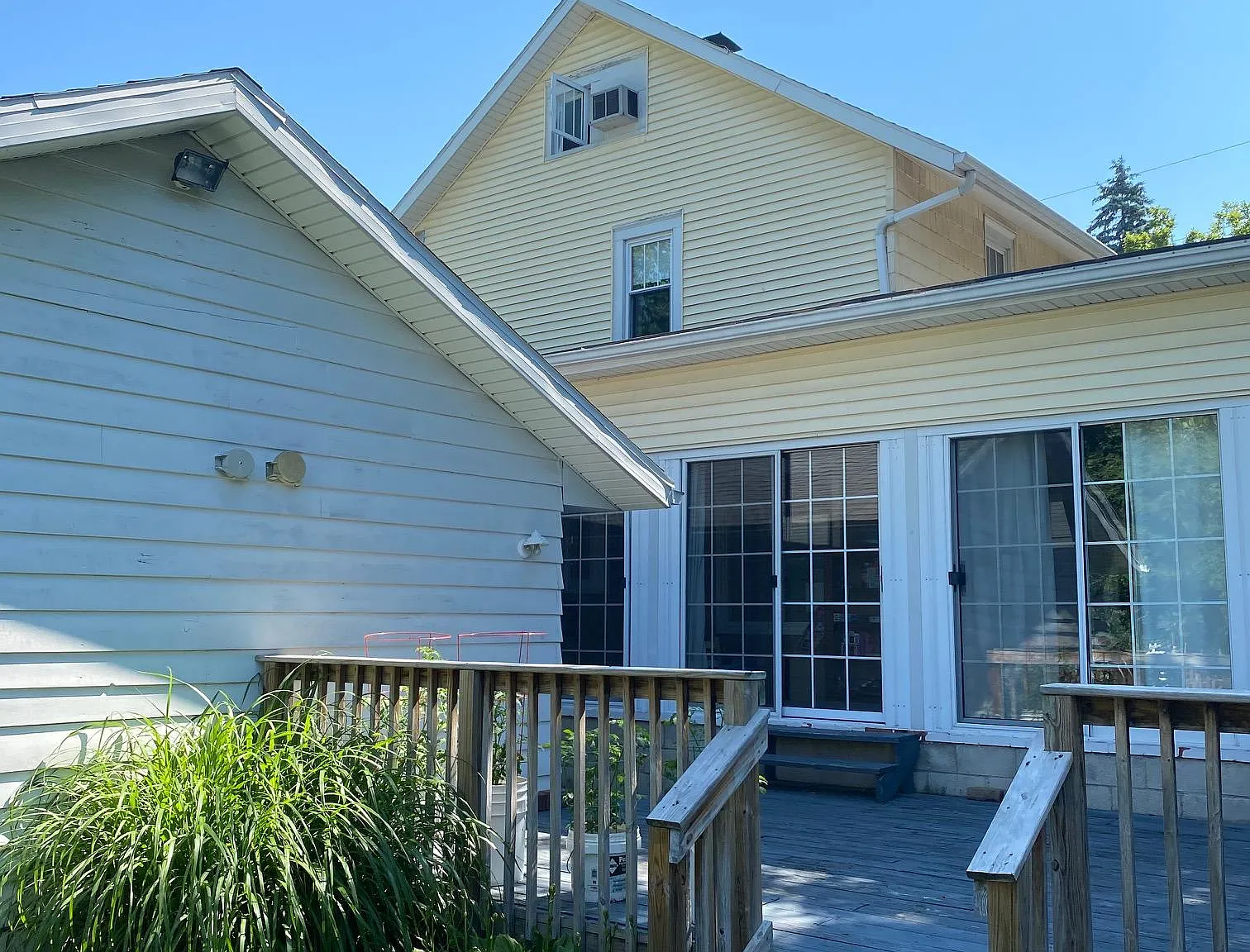 814 Edgehill Ave — Photo 2