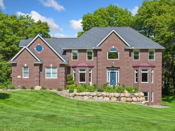 10681 Alameda Ave, Inver Grove Heights, MN 55077