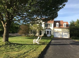 16 Pine Valley Rd, Newton, NJ 07860