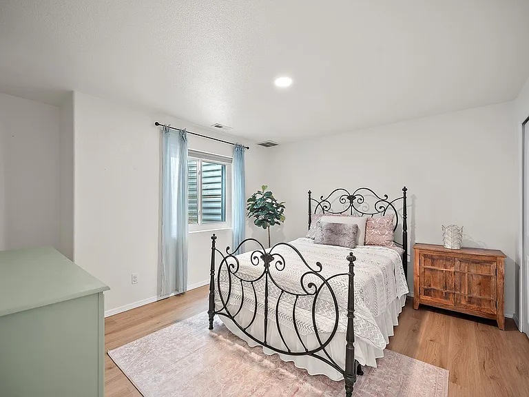 7323 Willowdale Dr — Photo 30