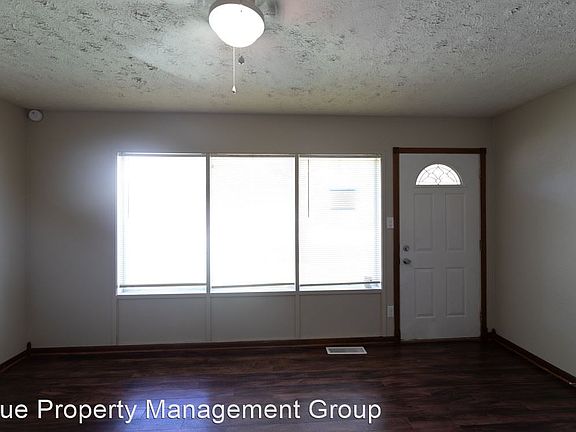 5th image of 4425 Patricia St