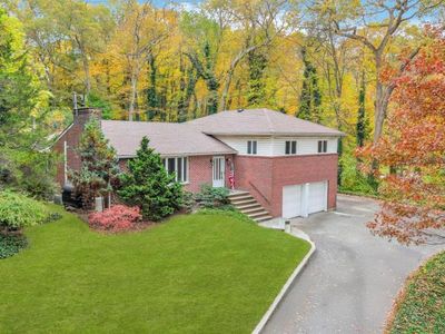 619 Caledonia Road, Dix Hills, NY, 11746