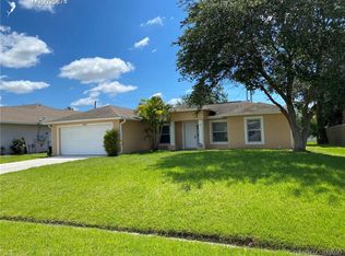 2021 SW Pruitt St, Port Saint Lucie, FL 34953