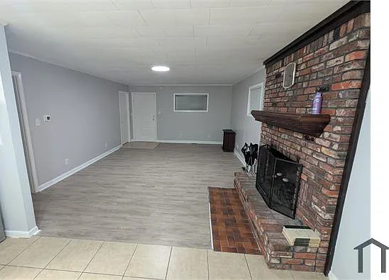 5408 Colonial Cir N — Photo 16