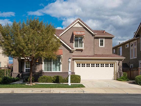 2nd image of 5846 Casita Way