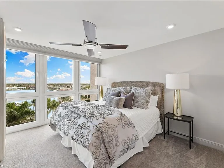 4031 Gulf Shore Blvd N #7D — Photo 32