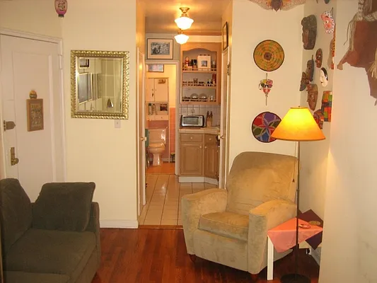 Rented by Citi Habitats | media 8