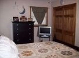 28 Cedar Knoll Dr, Wallkill, NY 12589