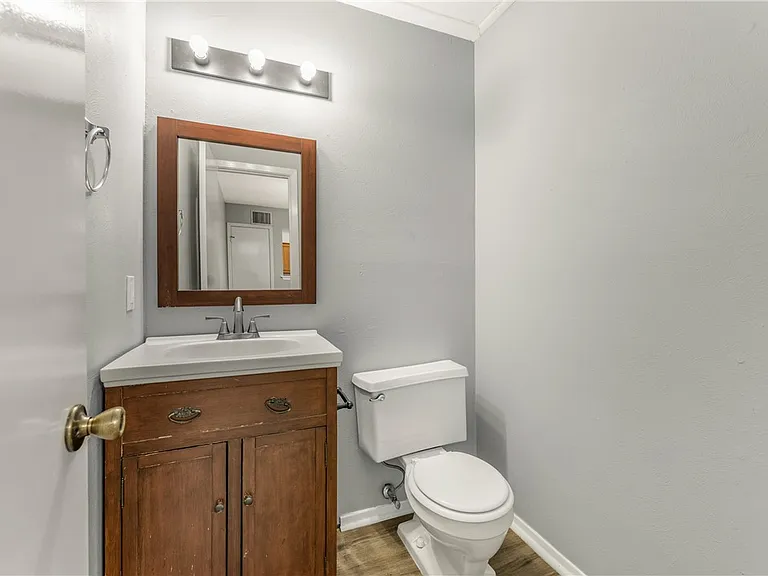 2101 Barak Ln #17 — Photo 9