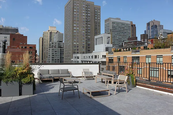 Sold by Corcoran | media 5