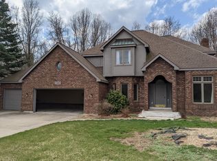 166 Tiffany Ridge Dr, Holland, MI 49424