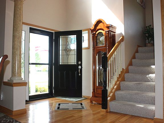 5th image of 817 Kingwood Dr