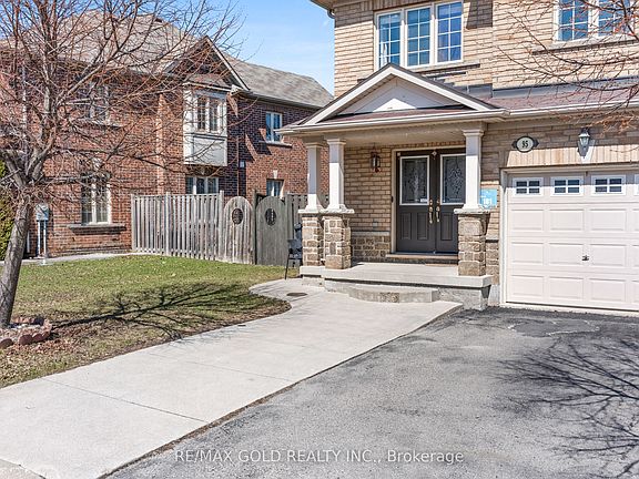 3rd image of 95 Cedarbrook Rd