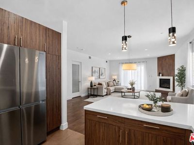 11023 Fruitland Dr APT 401, Studio City, CA, 91604
