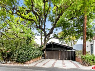 3147 Waverly Dr, Los Angeles, CA 90027