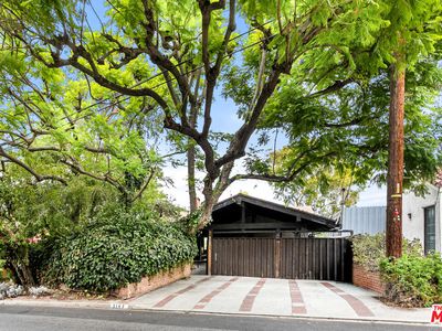 3147 Waverly Dr, Los Angeles, CA, 90027
