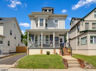 139 Richelieu Ter, Newark, NJ 07106