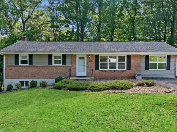 311 Woodway Dr, Lynchburg, VA 24501