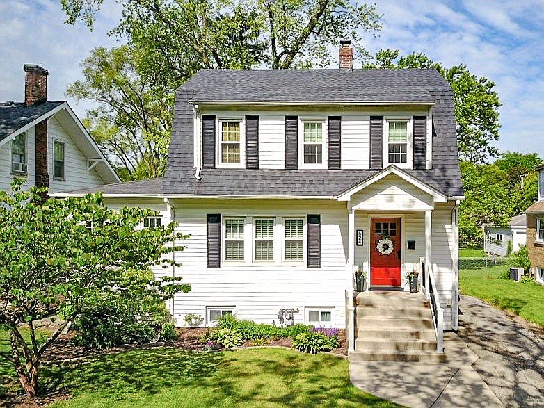 1st image of 524 S Cornell Ave