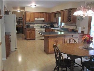 2nd image of 18 Deer Run Holw