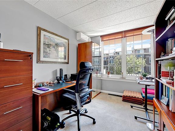 4th image of 302 101st St #39B