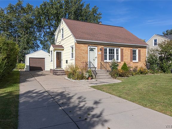 3rd image of 514 Windermere Blvd