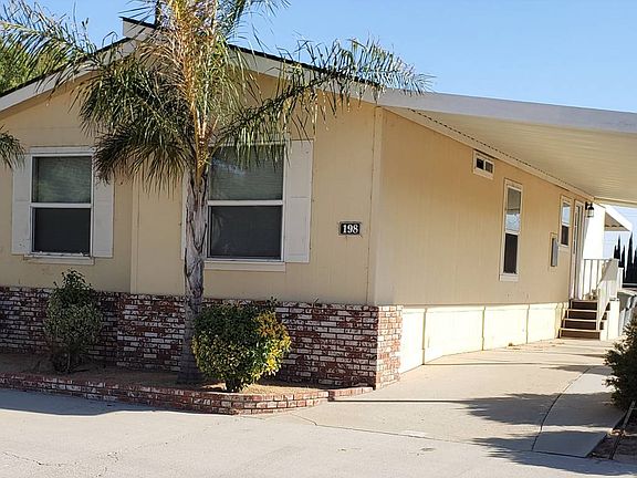3rd image of 913 S Grand Ave Spc 198