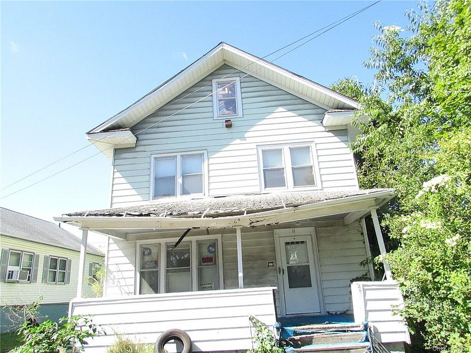 2nd image of 11 Hillcrest Pl