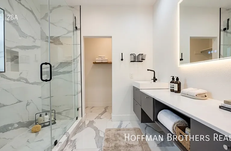 14159 Dickens St #303 — Photo 9