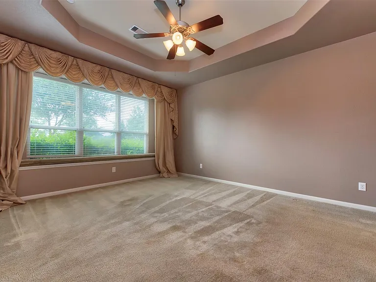 6906 Patterson Dr — Photo 16