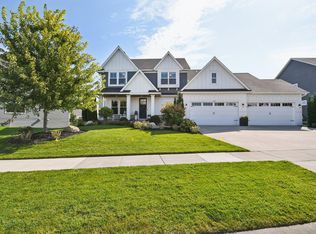 7548 Walnut Grove Ln N, Maple Grove, MN 55311