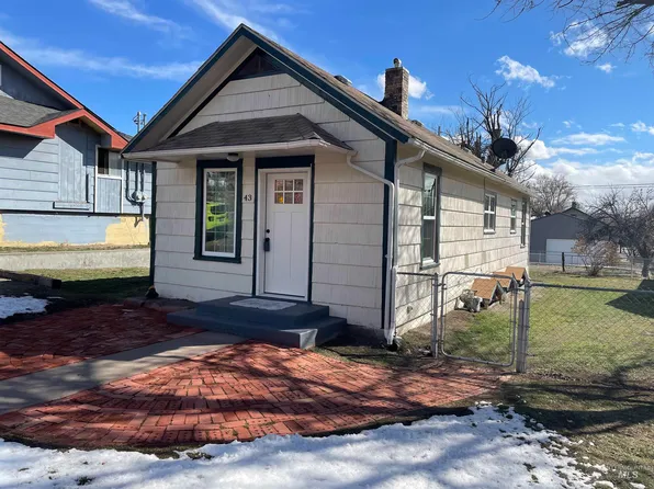 43 W 3rd Ave, Glenns Ferry, ID 83623