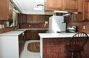 5th image of 12418 NE Paul Dr