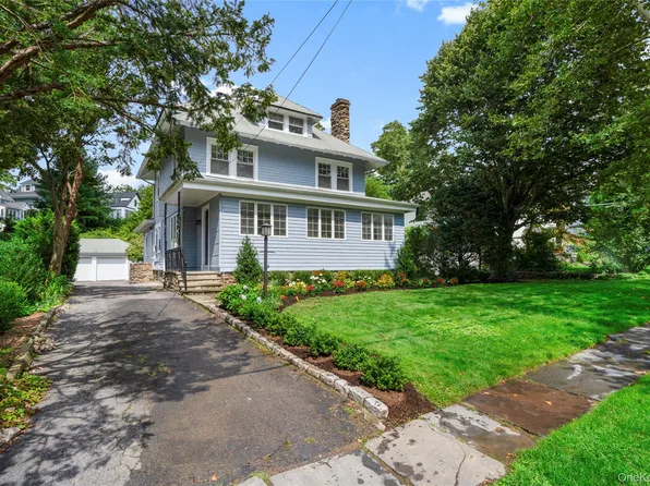 32 Stuyvesant Avenue, Larchmont, NY 10538