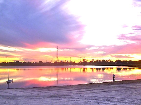 Older pic when water LOW