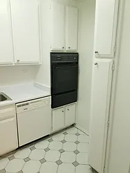 Rented by Manhattan Apartment Organization