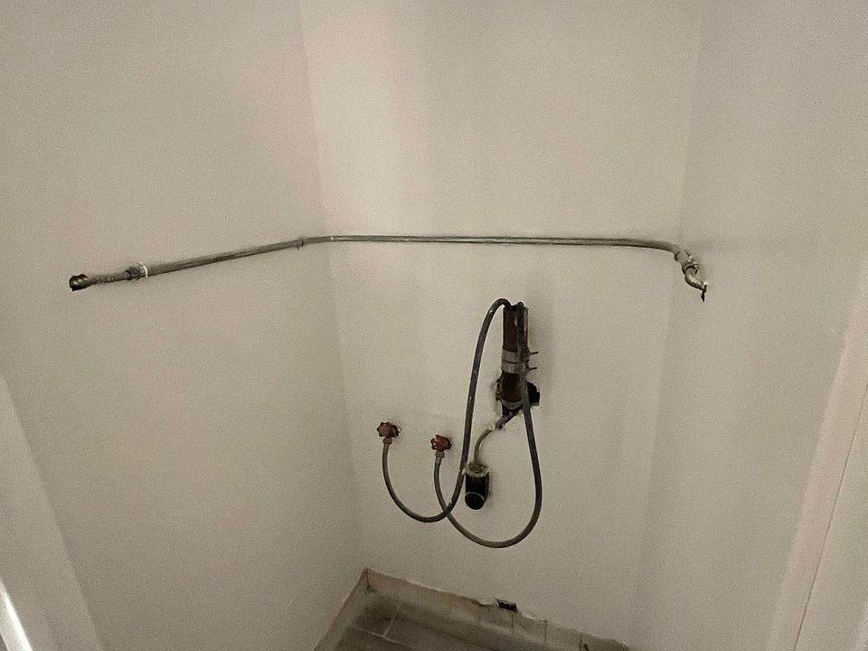 washer and dryer hook up on second floor