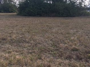 1111 NW 40th Pl, Cape Coral, FL 33993