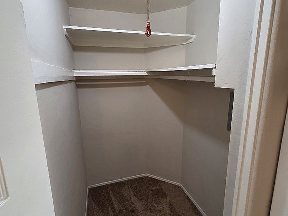 5th image of 3827 Adams Ave