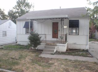 1704 E 80th St, Kansas City, MO 64131